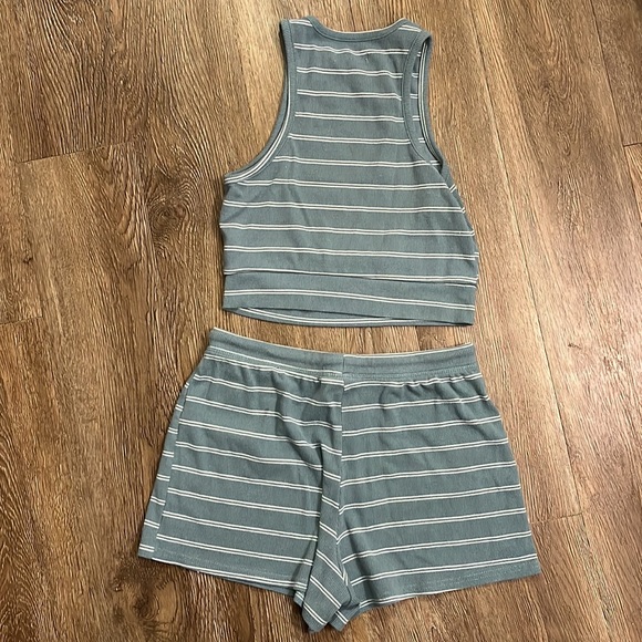 Colsie Sleep Set - Picture 2 of 4